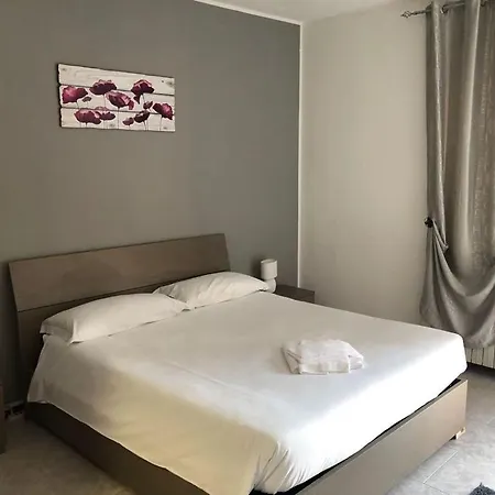 Aquila Nera 住宿加早餐酒店 Arborio