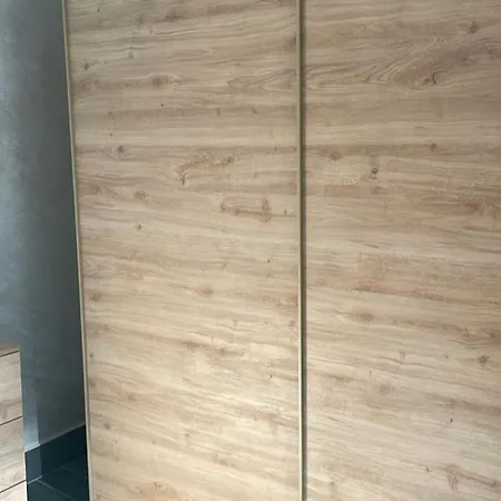 Aquila Nera Arborio